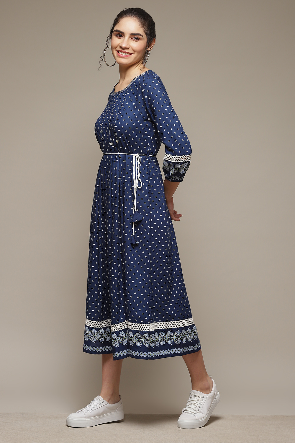 Indigo LIVA Kalidar Dress image number 3